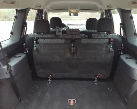 Красный Дачия Logan MCV, объемом двигателя 1.6 л и пробегом 159 тыс. км за 5850 $, фото 24 на Automoto.ua