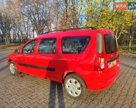 Красный Дачия Logan MCV, объемом двигателя 1.6 л и пробегом 190 тыс. км за 5700 $, фото 2 на Automoto.ua