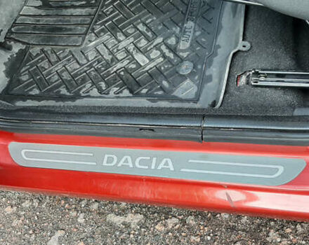 Дачия Logan MCV 2011 в Чернигове на Automoto.ua Красный Дачия Logan MCV, объемом двигателя 1.6 л и пробегом 178 тыс. км за 6650 $, фото 31 на Automoto.ua