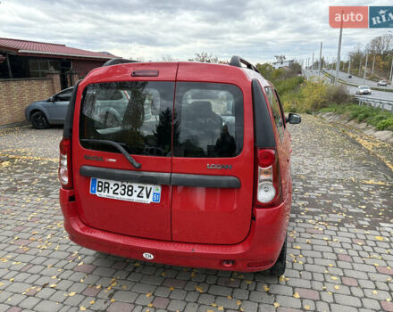 Дачия Logan MCV 2011 в Ровно на Automoto.ua Красный Дачия Logan MCV, объемом двигателя 1.6 л и пробегом 190 тыс. км за 5550 $, фото 7 на Automoto.ua