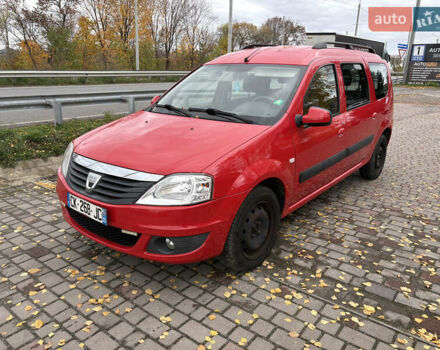 Дачия Logan MCV 2011 в Ровно на Automoto.ua Красный Дачия Logan MCV, объемом двигателя 1.6 л и пробегом 190 тыс. км за 5550 $, фото 1 на Automoto.ua