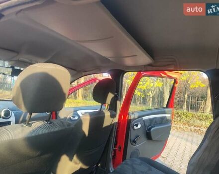 Красный Дачия Logan MCV, объемом двигателя 1.6 л и пробегом 190 тыс. км за 5700 $, фото 33 на Automoto.ua
