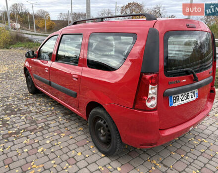 Дачия Logan MCV 2011 в Ровно на Automoto.ua Красный Дачия Logan MCV, объемом двигателя 1.6 л и пробегом 190 тыс. км за 5550 $, фото 9 на Automoto.ua
