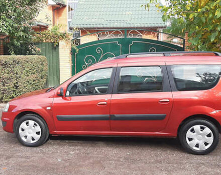 Красный Дачия Logan MCV, объемом двигателя 1.6 л и пробегом 178 тыс. км за 6650 $, фото 2 на Automoto.ua