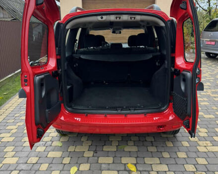 Дачия Logan MCV 2012 в Казатине на Automoto.ua Красный Дачия Logan MCV, объемом двигателя 1.6 л и пробегом 173 тыс. км за 6700 $, фото 64 на Automoto.ua