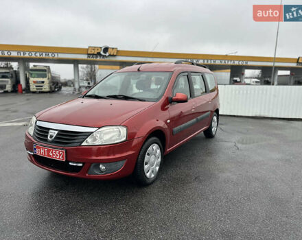 Красный Дачия Logan MCV, объемом двигателя 1.6 л и пробегом 120 тыс. км за 7300 $, фото 24 на Automoto.ua