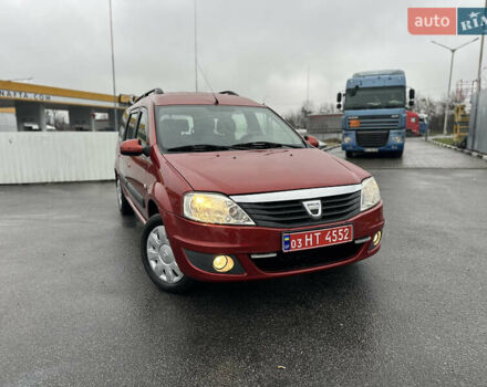 Красный Дачия Logan MCV, объемом двигателя 1.6 л и пробегом 120 тыс. км за 7300 $, фото 4 на Automoto.ua