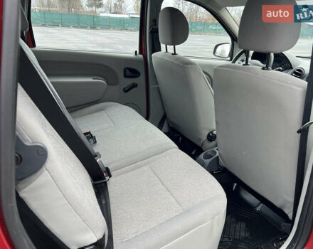 Красный Дачия Logan MCV, объемом двигателя 1.6 л и пробегом 161 тыс. км за 7200 $, фото 15 на Automoto.ua