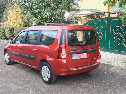 Красный Дачия Logan MCV, объемом двигателя 1.6 л и пробегом 178 тыс. км за 6650 $, фото 1 на Automoto.ua