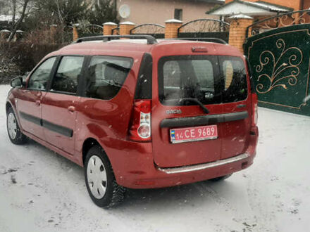 Красный Дачия Logan MCV, объемом двигателя 1.6 л и пробегом 178 тыс. км за 6650 $, фото 1 на Automoto.ua
