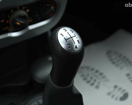 Дачия Logan MCV, объемом двигателя 1.6 л и пробегом 109 тыс. км за 5950 $, фото 24 на Automoto.ua