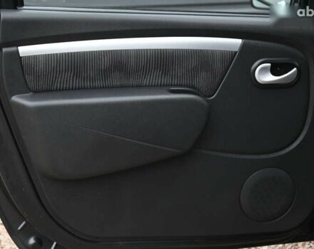 Дачия Logan MCV, объемом двигателя 1.6 л и пробегом 109 тыс. км за 5950 $, фото 25 на Automoto.ua