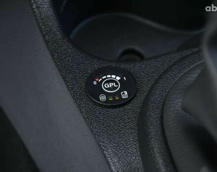 Дачия Logan MCV, объемом двигателя 0 л и пробегом 135 тыс. км за 6950 $, фото 16 на Automoto.ua