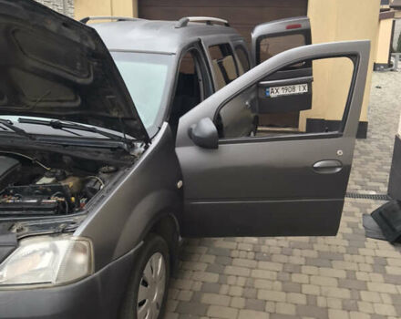 Серый Дачия Logan MCV, объемом двигателя 1.6 л и пробегом 231 тыс. км за 2900 $, фото 2 на Automoto.ua