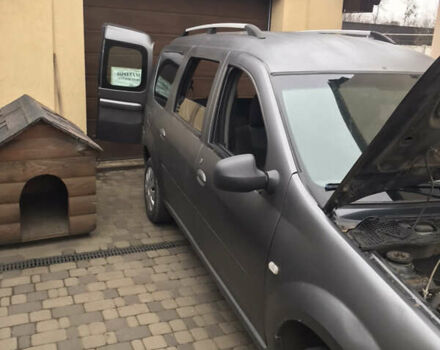 Серый Дачия Logan MCV, объемом двигателя 1.6 л и пробегом 231 тыс. км за 2900 $, фото 9 на Automoto.ua