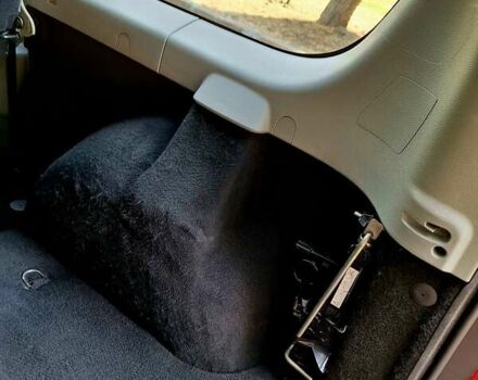 Серый Дачия Logan MCV, объемом двигателя 1.6 л и пробегом 170 тыс. км за 5700 $, фото 14 на Automoto.ua