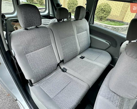 Сірий Дачія Logan MCV, об'ємом двигуна 1.6 л та пробігом 202 тис. км за 4400 $, фото 13 на Automoto.ua