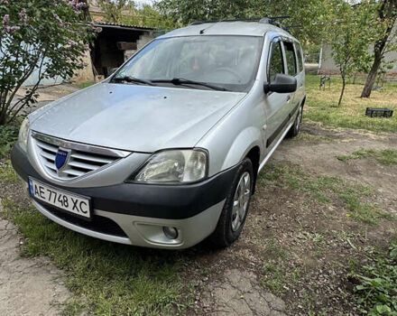 Серый Дачия Logan MCV, объемом двигателя 1.6 л и пробегом 211 тыс. км за 4300 $, фото 2 на Automoto.ua