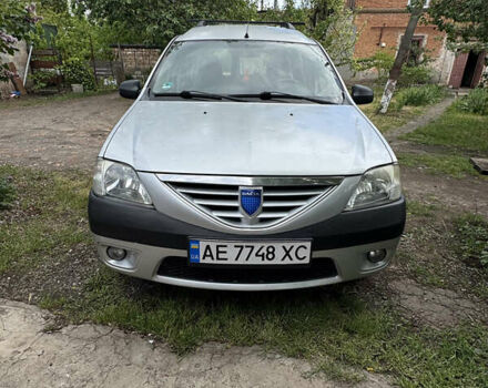 Серый Дачия Logan MCV, объемом двигателя 1.6 л и пробегом 211 тыс. км за 4300 $, фото 1 на Automoto.ua