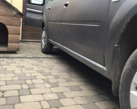 Серый Дачия Logan MCV, объемом двигателя 1.6 л и пробегом 231 тыс. км за 2900 $, фото 10 на Automoto.ua