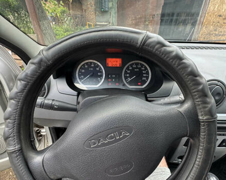 Серый Дачия Logan MCV, объемом двигателя 1.6 л и пробегом 211 тыс. км за 4300 $, фото 5 на Automoto.ua