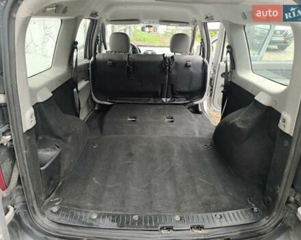 Серый Дачия Logan MCV, объемом двигателя 1.6 л и пробегом 276 тыс. км за 2100 $, фото 13 на Automoto.ua