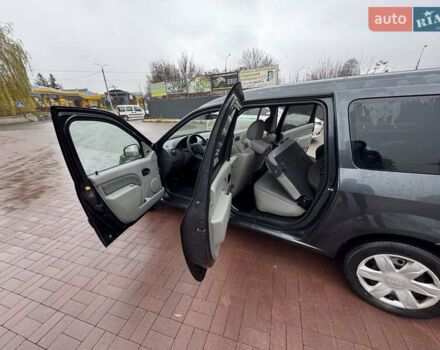 Серый Дачия Logan MCV, объемом двигателя 1.6 л и пробегом 167 тыс. км за 4650 $, фото 16 на Automoto.ua