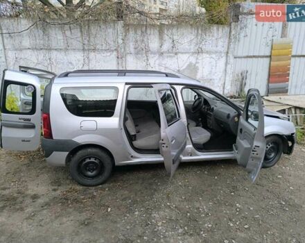 Серый Дачия Logan MCV, объемом двигателя 1.6 л и пробегом 276 тыс. км за 2100 $, фото 15 на Automoto.ua