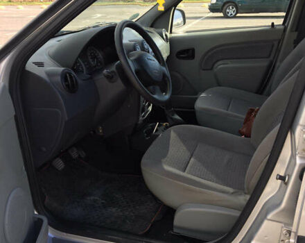 Дачия Logan MCV 2008 в Черновцах на Automoto.ua Серый Дачия Logan MCV, объемом двигателя 1.6 л и пробегом 110 тыс. км за 5450 $, фото 42 на Automoto.ua