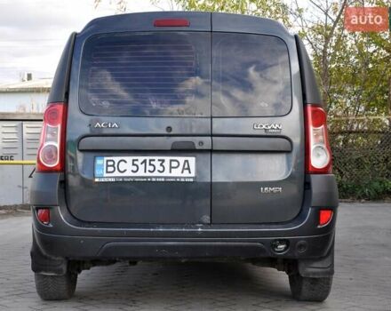 Серый Дачия Logan MCV, объемом двигателя 1.6 л и пробегом 248 тыс. км за 3200 $, фото 10 на Automoto.ua