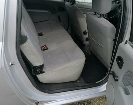 Серый Дачия Logan MCV, объемом двигателя 1.6 л и пробегом 276 тыс. км за 2100 $, фото 17 на Automoto.ua