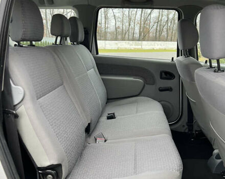 Серый Дачия Logan MCV, объемом двигателя 1.6 л и пробегом 245 тыс. км за 4999 $, фото 70 на Automoto.ua