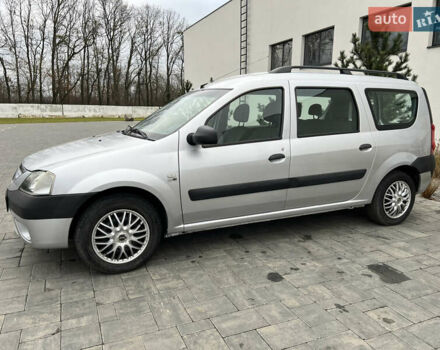 Серый Дачия Logan MCV, объемом двигателя 1.6 л и пробегом 245 тыс. км за 4999 $, фото 6 на Automoto.ua