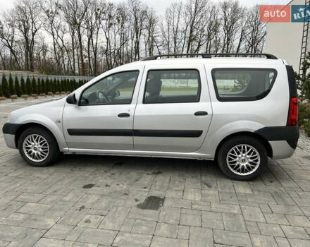 Серый Дачия Logan MCV, объемом двигателя 1.6 л и пробегом 245 тыс. км за 4999 $, фото 10 на Automoto.ua