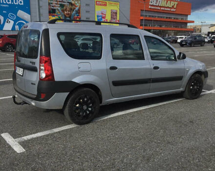 Дачия Logan MCV 2008 в Черновцах на Automoto.ua Серый Дачия Logan MCV, объемом двигателя 1.6 л и пробегом 110 тыс. км за 5450 $, фото 2 на Automoto.ua