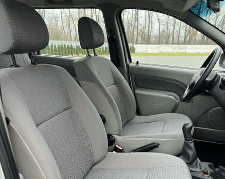 Серый Дачия Logan MCV, объемом двигателя 1.6 л и пробегом 245 тыс. км за 4999 $, фото 54 на Automoto.ua