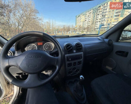 Серый Дачия Logan MCV, объемом двигателя 1.6 л и пробегом 313 тыс. км за 2999 $, фото 14 на Automoto.ua