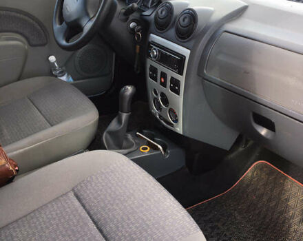 Дачия Logan MCV 2008 в Черновцах на Automoto.ua Серый Дачия Logan MCV, объемом двигателя 1.6 л и пробегом 110 тыс. км за 5450 $, фото 38 на Automoto.ua