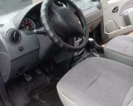 Серый Дачия Logan MCV, объемом двигателя 1.6 л и пробегом 214 тыс. км за 6200 $, фото 5 на Automoto.ua