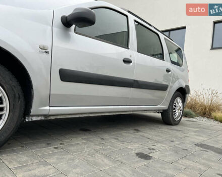 Серый Дачия Logan MCV, объемом двигателя 1.6 л и пробегом 245 тыс. км за 4999 $, фото 28 на Automoto.ua