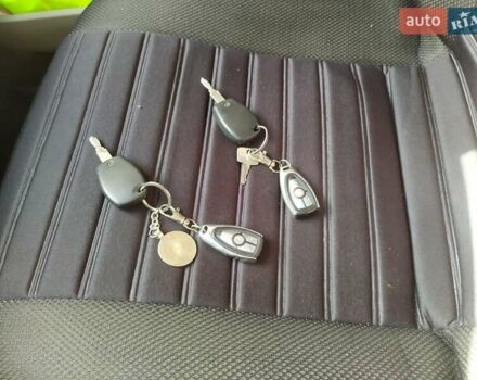 Сірий Дачія Logan MCV, об'ємом двигуна 1.6 л та пробігом 176 тис. км за 5000 $, фото 6 на Automoto.ua