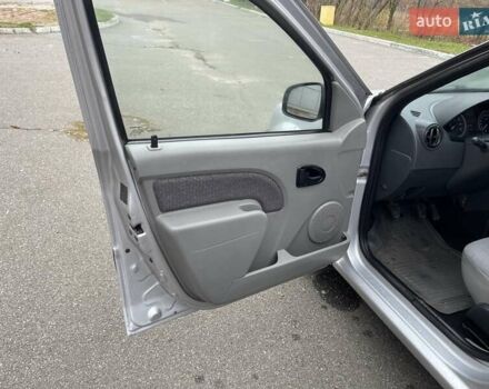 Сірий Дачія Logan MCV, об'ємом двигуна 1.6 л та пробігом 196 тис. км за 4100 $, фото 11 на Automoto.ua