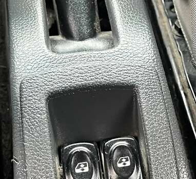 Сірий Дачія Logan MCV, об'ємом двигуна 1.6 л та пробігом 196 тис. км за 4100 $, фото 20 на Automoto.ua