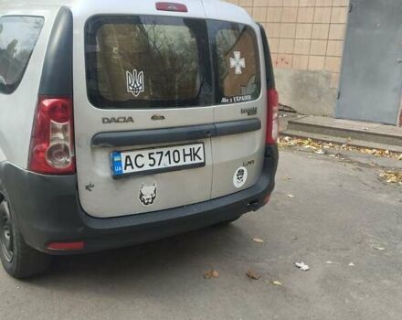 Серый Дачия Logan MCV, объемом двигателя 1.4 л и пробегом 270 тыс. км за 4500 $, фото 1 на Automoto.ua