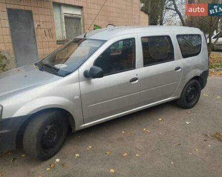 Серый Дачия Logan MCV, объемом двигателя 1.4 л и пробегом 270 тыс. км за 4500 $, фото 3 на Automoto.ua