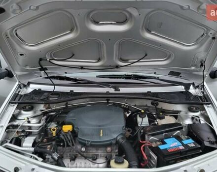 Сірий Дачія Logan MCV, об'ємом двигуна 1.6 л та пробігом 164 тис. км за 5300 $, фото 2 на Automoto.ua