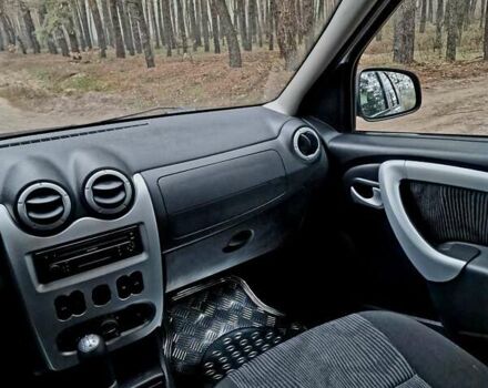 Серый Дачия Logan MCV, объемом двигателя 1.6 л и пробегом 169 тыс. км за 6500 $, фото 63 на Automoto.ua