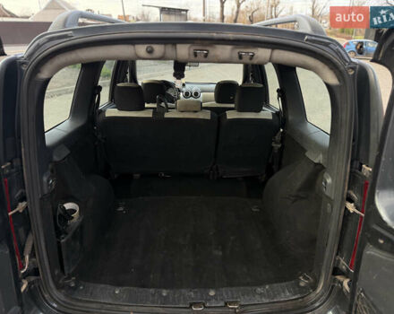 Сірий Дачія Logan MCV, об'ємом двигуна 1.5 л та пробігом 320 тис. км за 4500 $, фото 18 на Automoto.ua