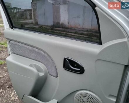 Сірий Дачія Logan MCV, об'ємом двигуна 1.6 л та пробігом 164 тис. км за 5300 $, фото 7 на Automoto.ua