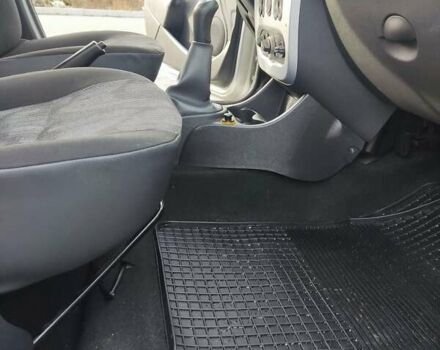 Серый Дачия Logan MCV, объемом двигателя 1.6 л и пробегом 163 тыс. км за 6950 $, фото 18 на Automoto.ua